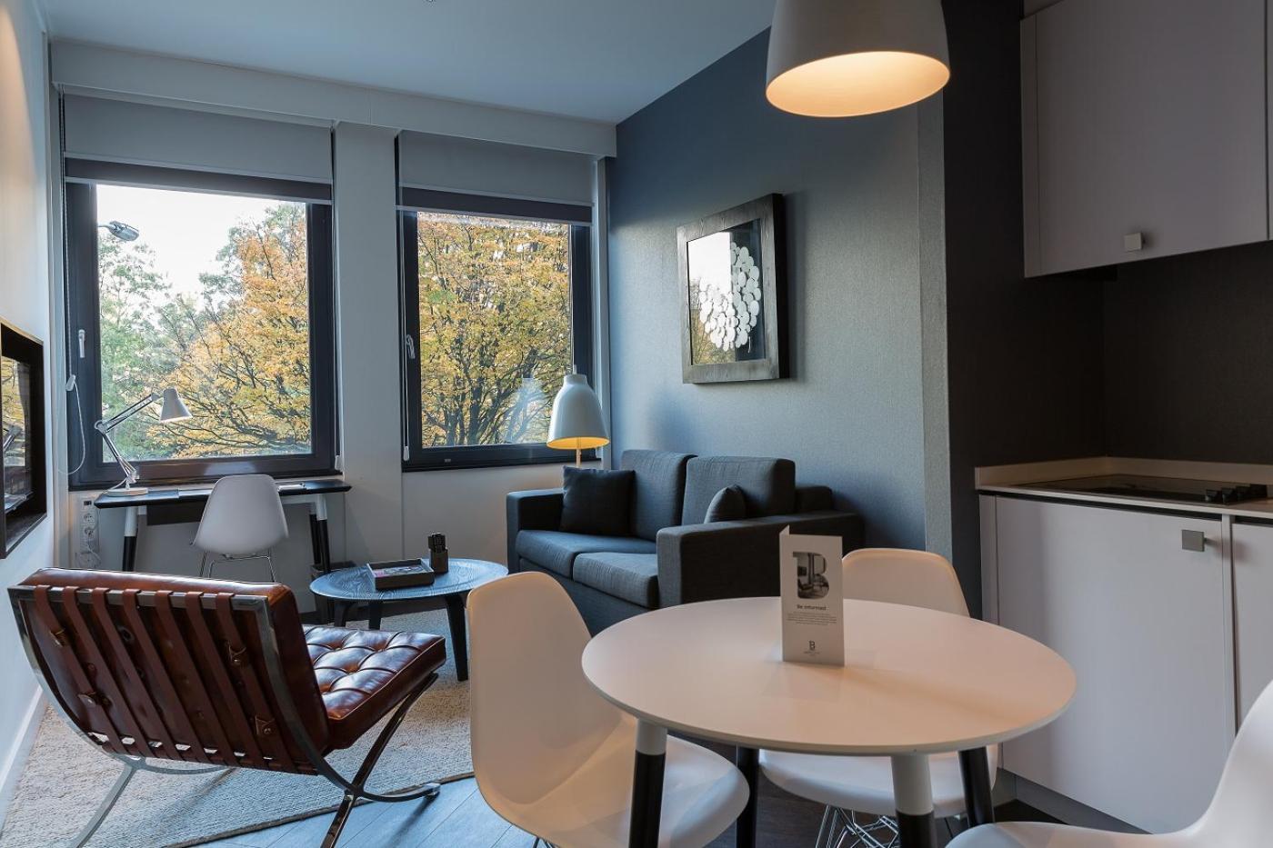 B-Aparthotel Kennedy Хага Екстериор снимка