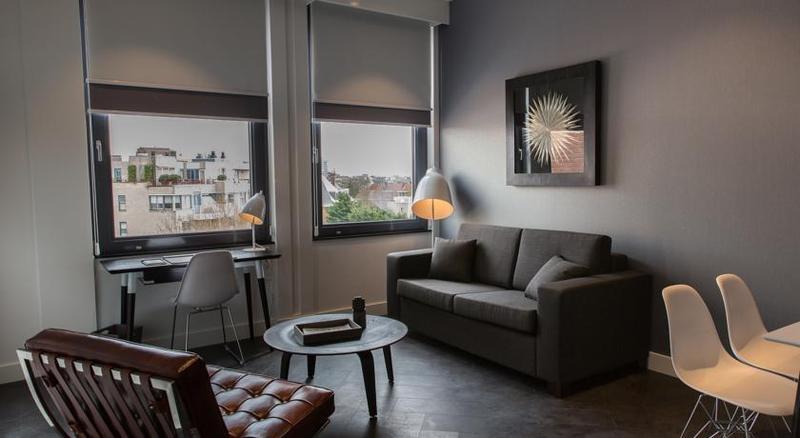 B-Aparthotel Kennedy Хага Екстериор снимка