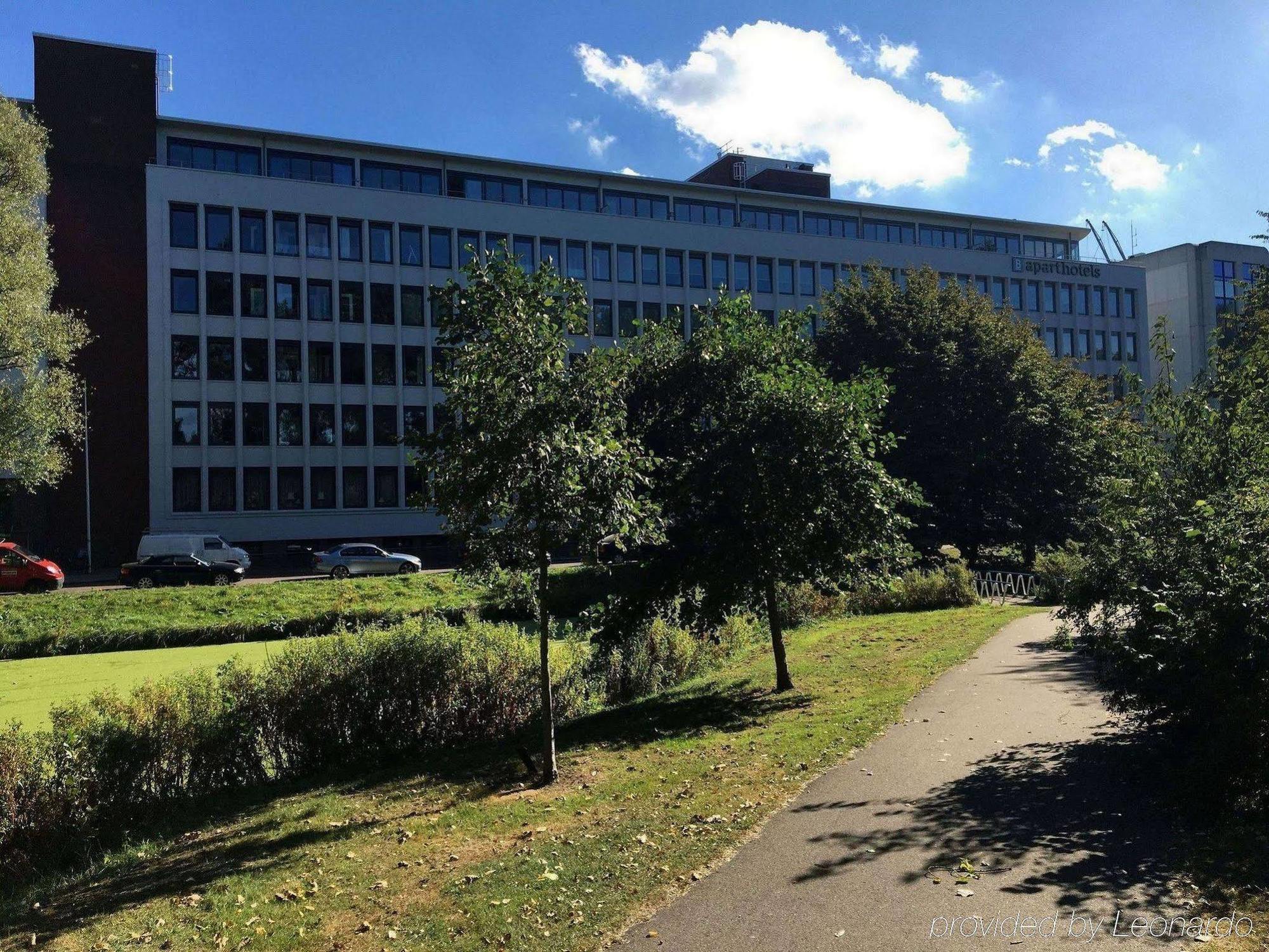 B-Aparthotel Kennedy Хага Екстериор снимка