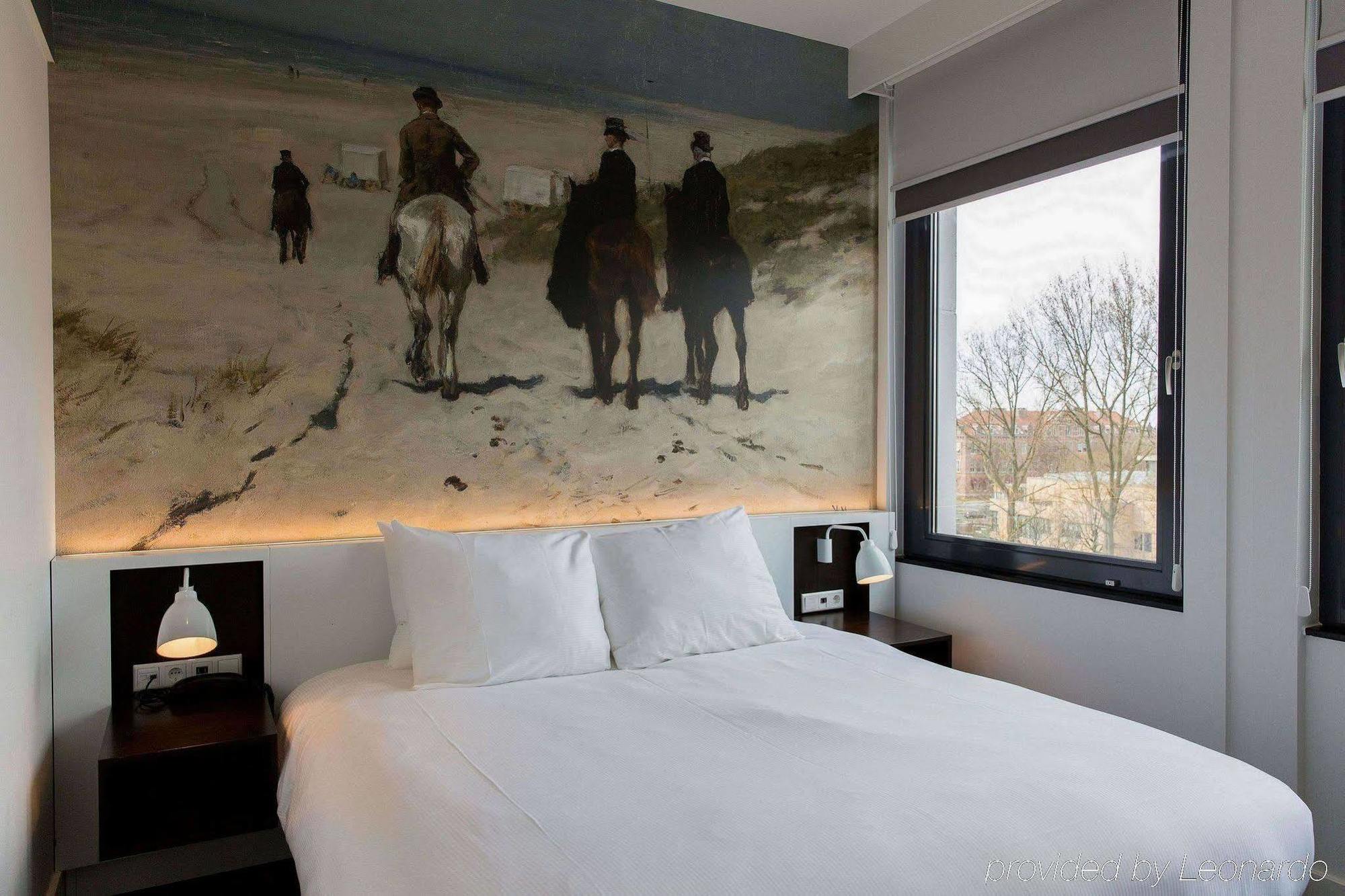 B-Aparthotel Kennedy Хага Екстериор снимка